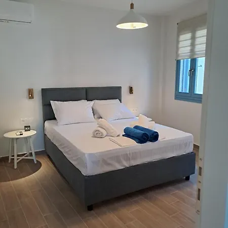 Kyveli Luxuryrooms Myrina Exterior photo