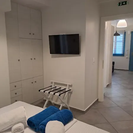 Kyveli Luxuryrooms Myrina Exterior photo